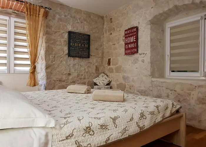 Nautica Stone House Appartement