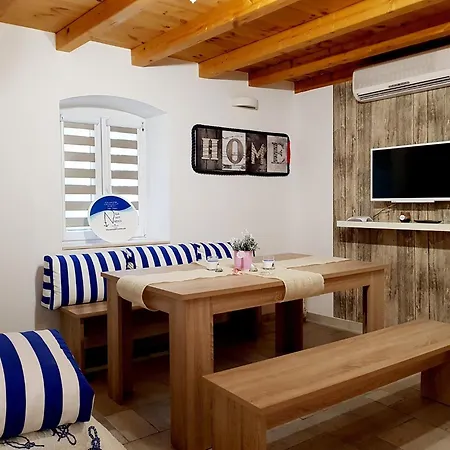 Apartamento Nautica Stone House