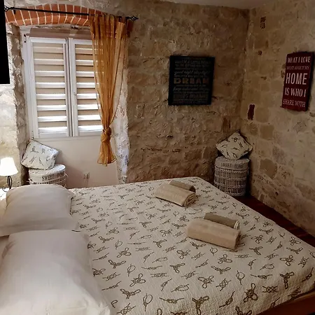 Apartamento Nautica Stone House