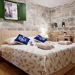 Nautica Stone House * Spalato
